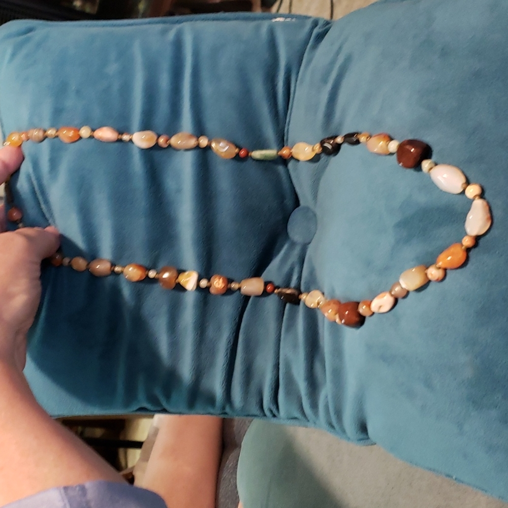 Necklace - Picture 2 of 4